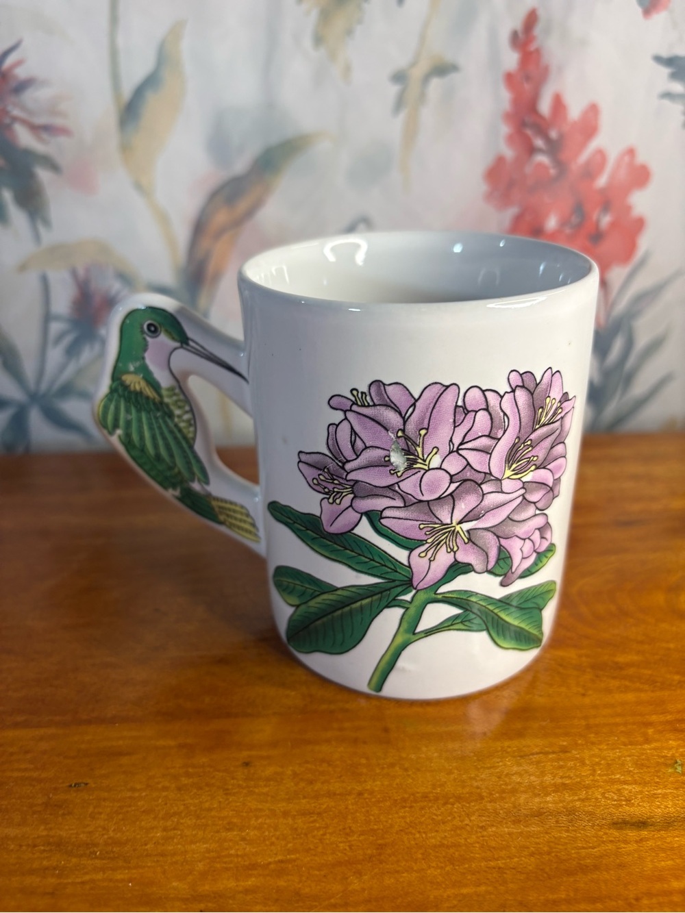 Vintage Floral Hummingbird Ceramic Mug in Pink and Green - Picture 3 of 8